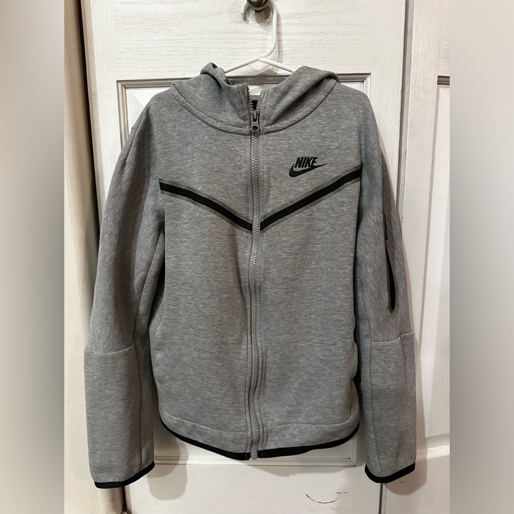 Youth MED Nike Tech Zip-Up